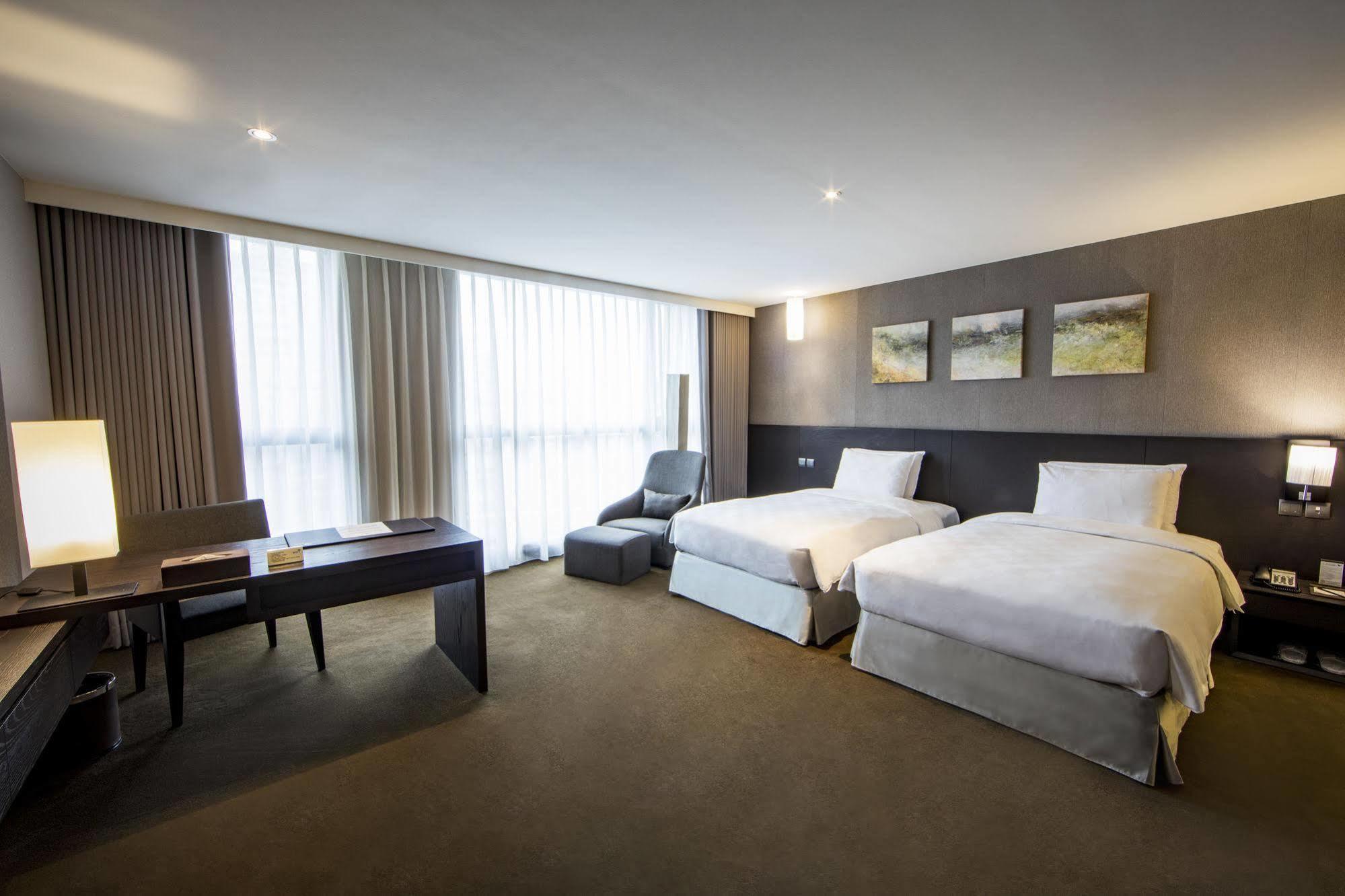 Platinum Hotel Сіньдянь Екстер'єр фото