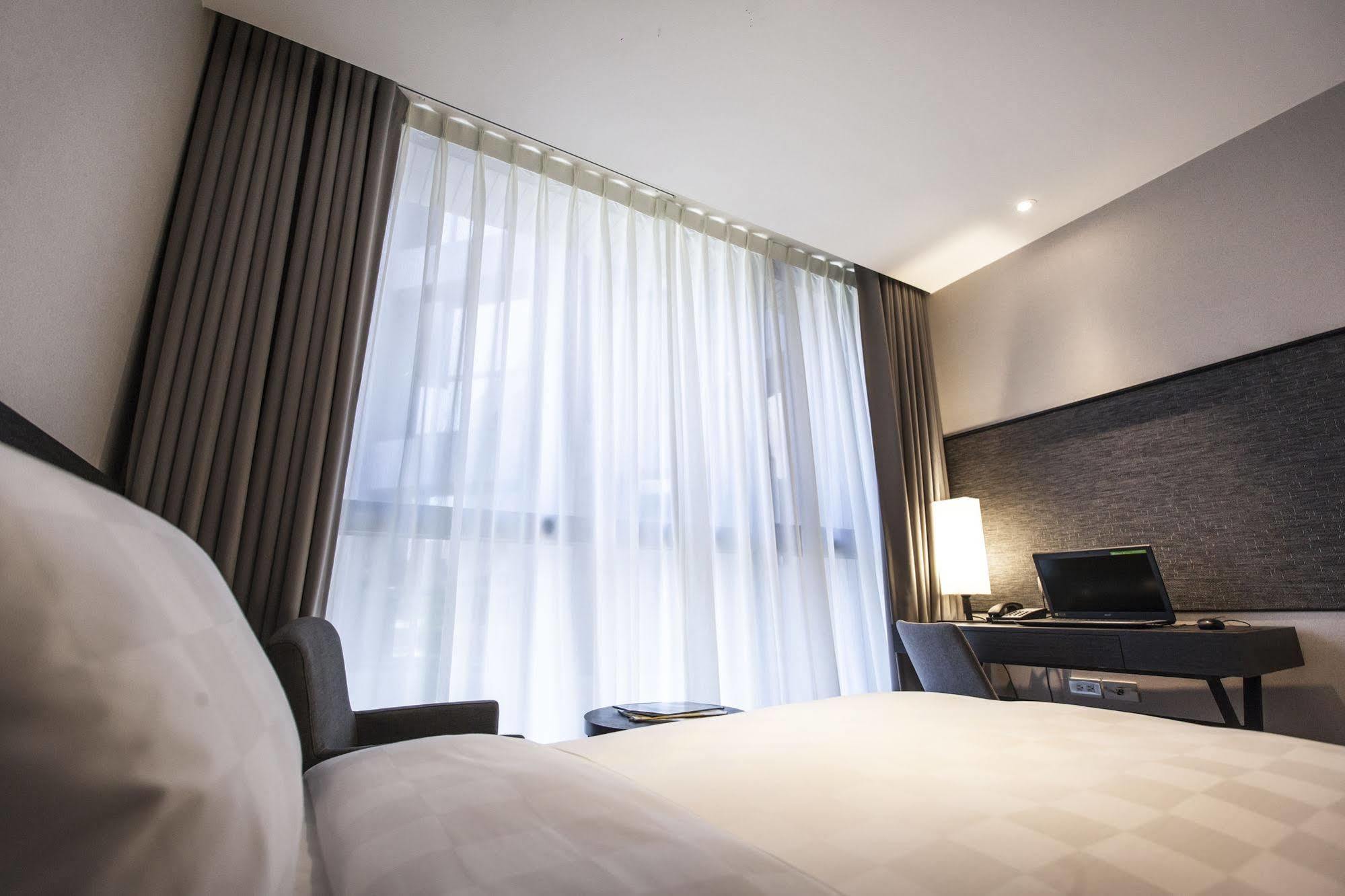 Platinum Hotel Сіньдянь Екстер'єр фото
