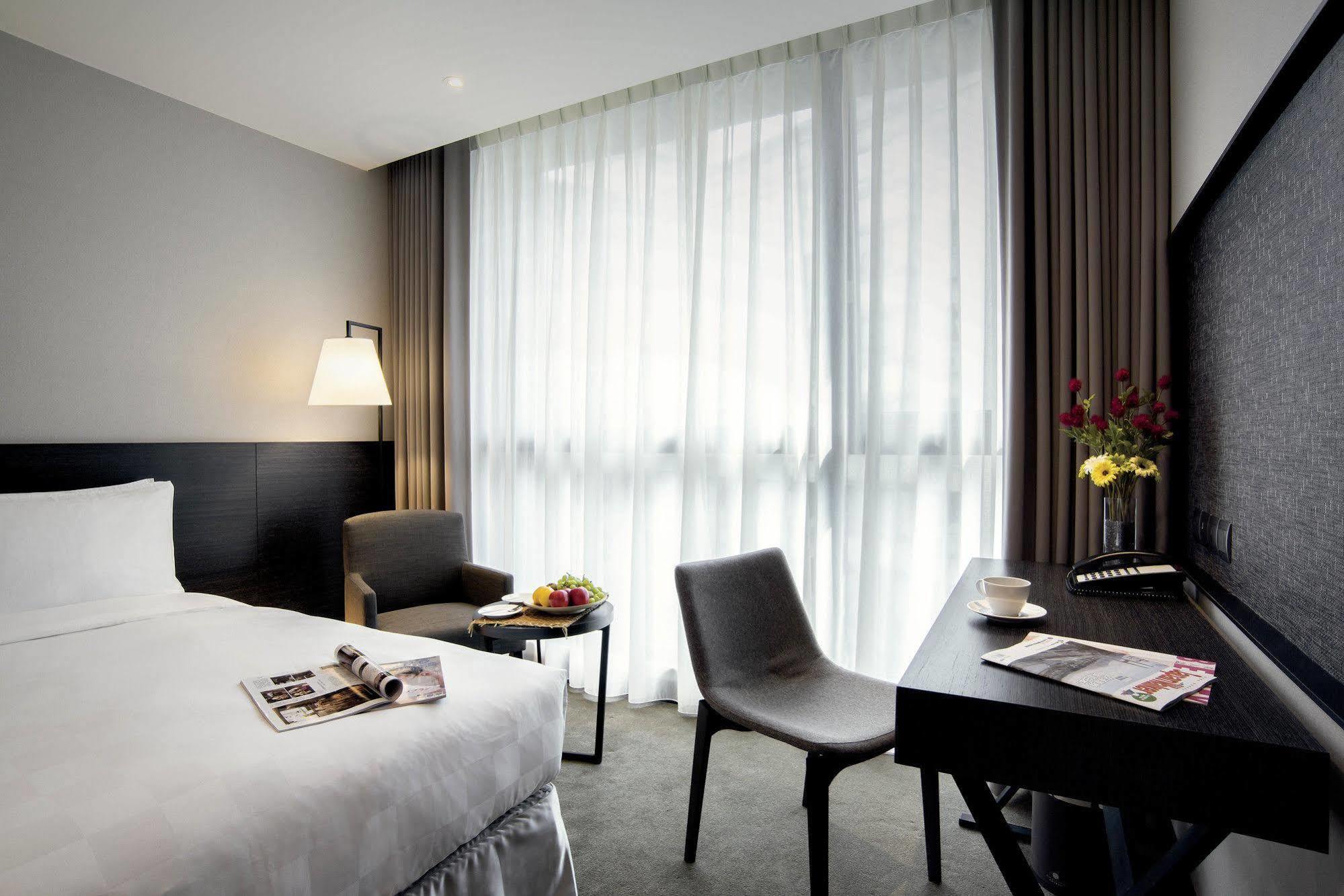Platinum Hotel Сіньдянь Екстер'єр фото
