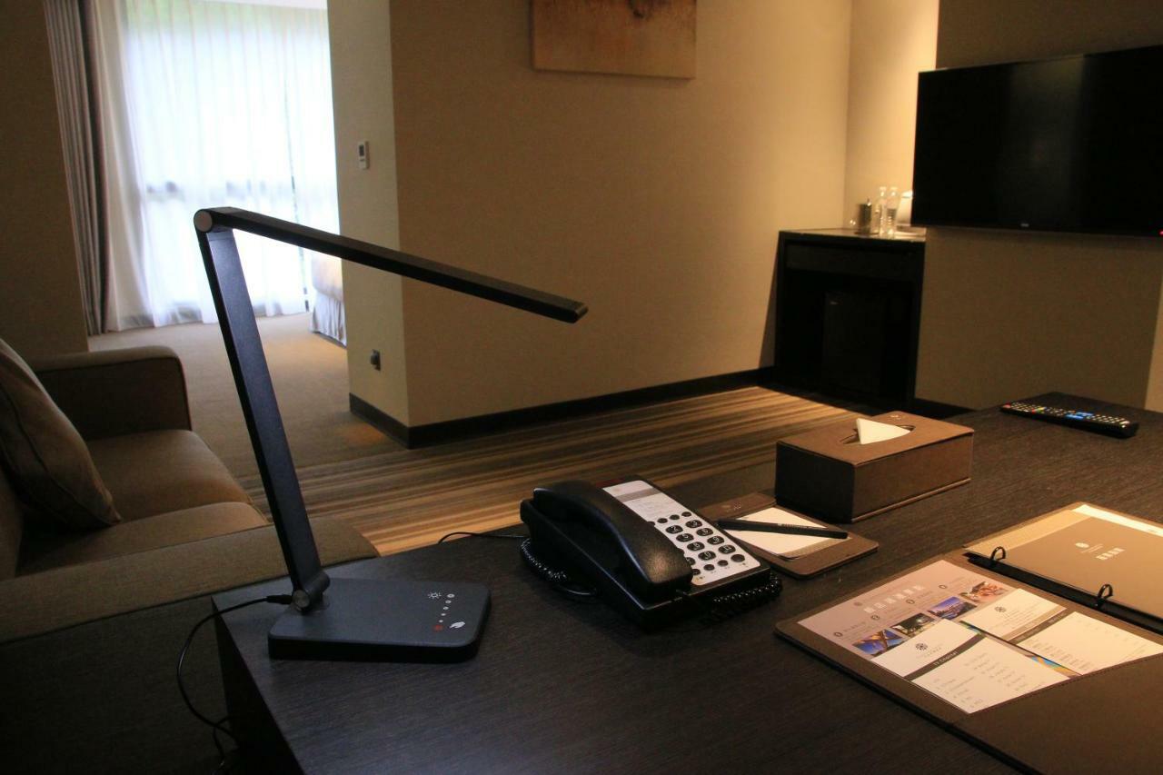 Platinum Hotel Сіньдянь Екстер'єр фото