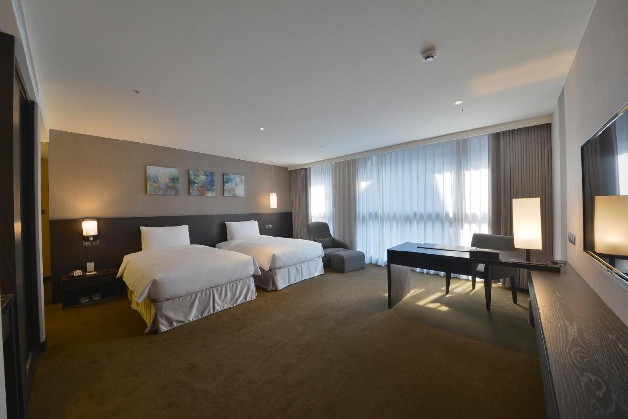 Platinum Hotel Сіньдянь Екстер'єр фото